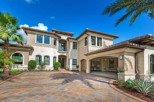 Best Custom Driveway Pavers  in Lake Magdalene, FL